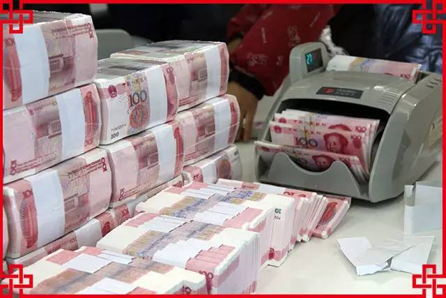 俊发集团岁末付款11亿让农民工兄弟拿钱回家过年